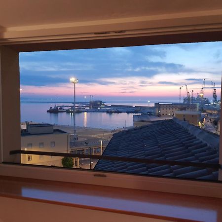 La Finestra Sul Porto Apartment Ancona Eksteriør bilde
